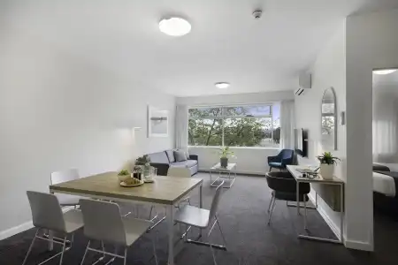Quest Mawson Lakes - 2