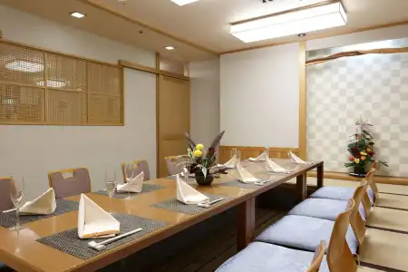 Art Narita - 16