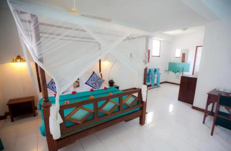 Flame Tree Cottages - 24