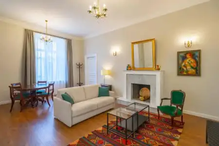 Tiflis Opera Aparthotel - 1