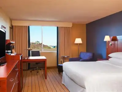 Four Points by Sheraton Los Angeles Westside - 71
