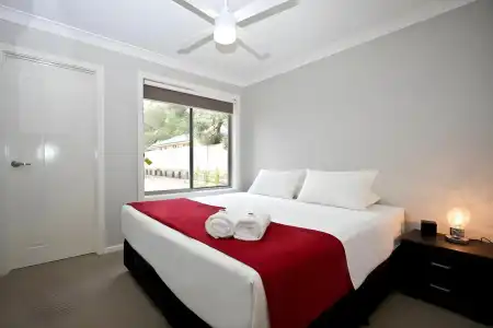 Cardiff Executive Apartments - 3