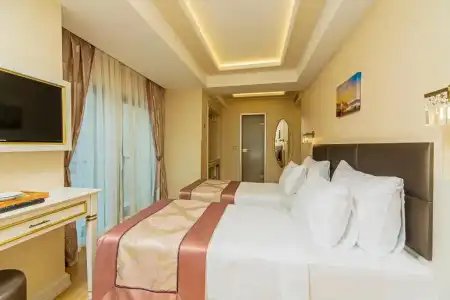 Grand Nakı - 48