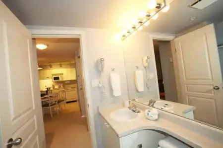Times Square Suites - 26