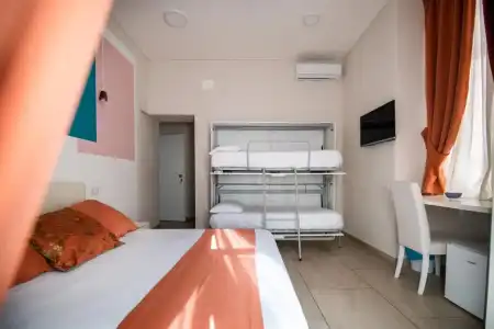 La Chambre - 156