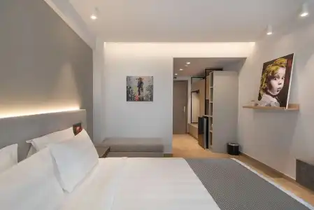 The Residences - 18