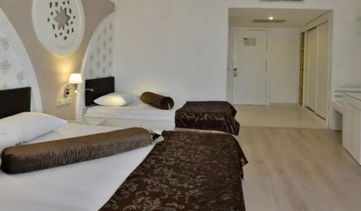 Side Royal Paradise - 49