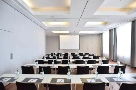 Radisson Blu Park & Conference Centre - 36