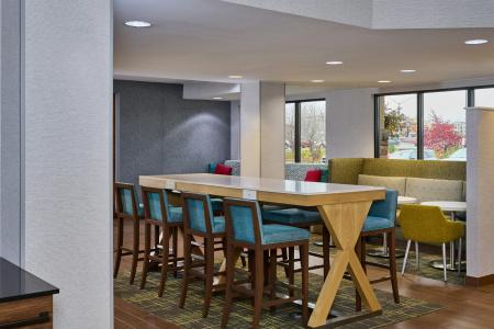 Hampton Inn Anchorage - 25