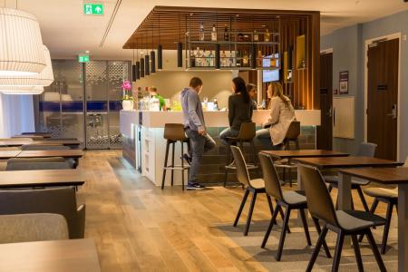 Hampton by Hilton Amsterdam Centre East - 28