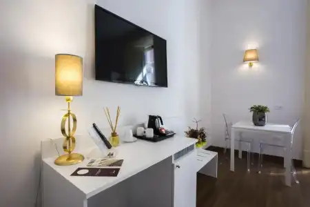 Napoli Class Luxury Rooms & Suites - 59