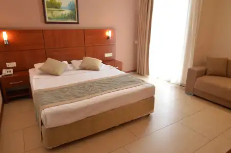 Citrus Plaza - 12