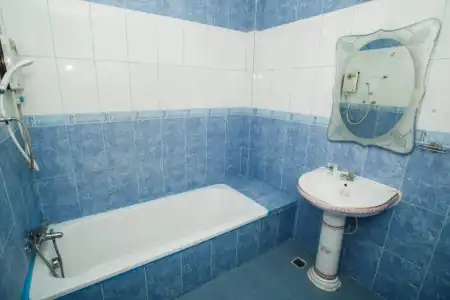 Noble Night Guesthouse Kanchanaburi - 27