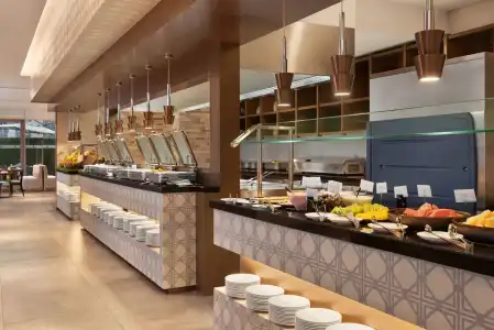 Novotel Dubai Gold District (Ex. Wyndham) - 11