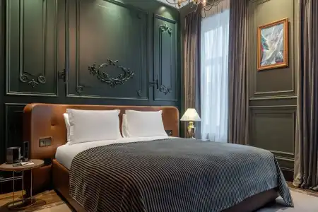 Orient Occident Istanbul, Autograph Collection - 37