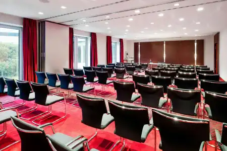 Sheraton Duesseldorf Airport - 27