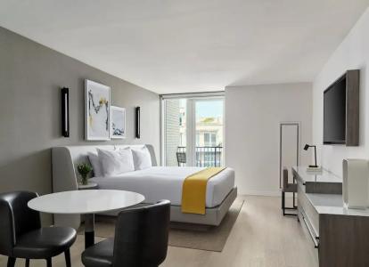 AKA Washington Circle - 19