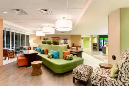 Home2 Suites by Hilton Omaha West, NE - 1