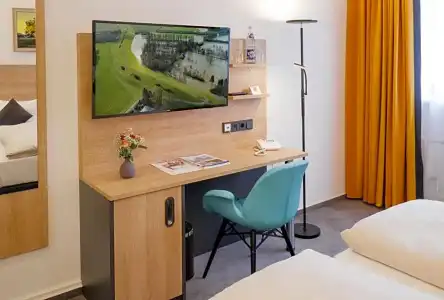 Best Western Comfort Business - 95