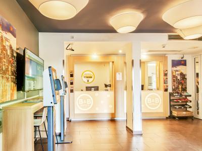 B&B Frankfurt City-Ost - 17