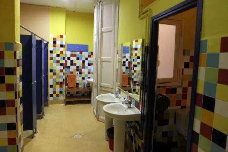 Red Nest Hostel - 38