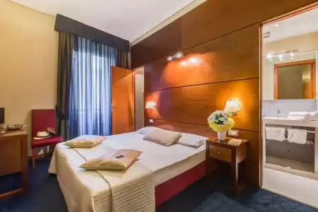 Rovati Guest House - 33