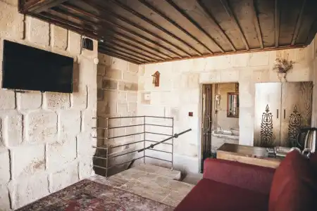 Tale Cave Inn - 63