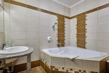 Lugas Wellness - 26