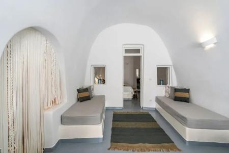 Cliff Side Suites - 101