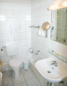 Und Restaurant Löwenbräu Köln - 46