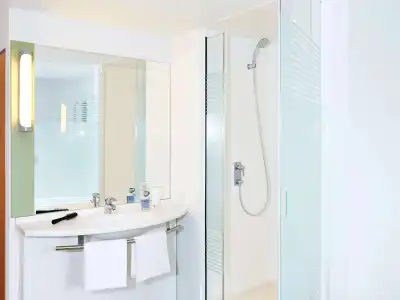 ibis budget Zurich City West - 33