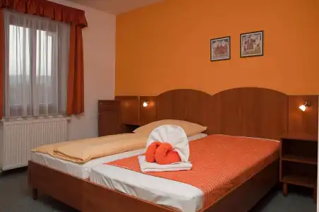 Antonietta - 4