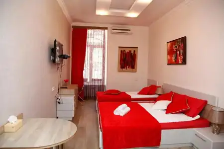 Azoyan Guest House - 15