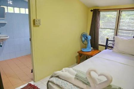 TP Hut Bungalows - 35