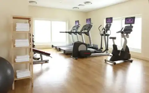 Premier Inn Dubai International Airport - 20