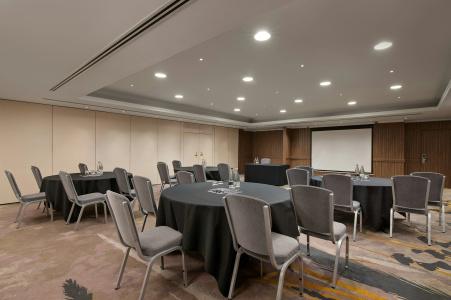Hilton London Kensington - 43