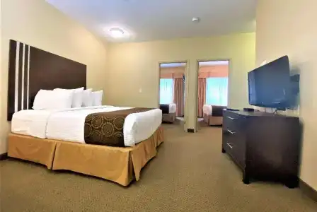 Ramada Limited Golden - 37