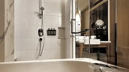 Novotel Suites Bangkok Sukhumvit 34 - 62