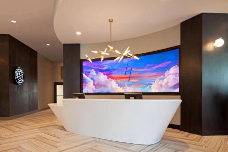 H Los Angeles, Curio Collection by Hilton - 15