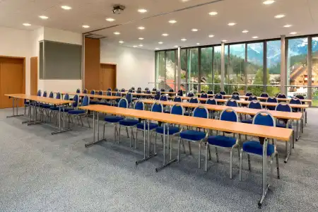 Ramada Resort by Wyndham Kranjska Gora - 9