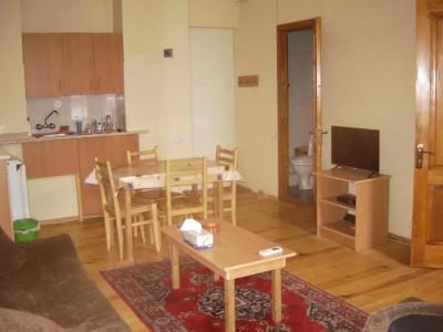 Old Metekhi Apartment - 13