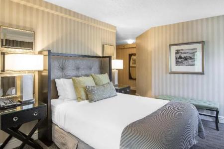 Omni Charlottesville - 35