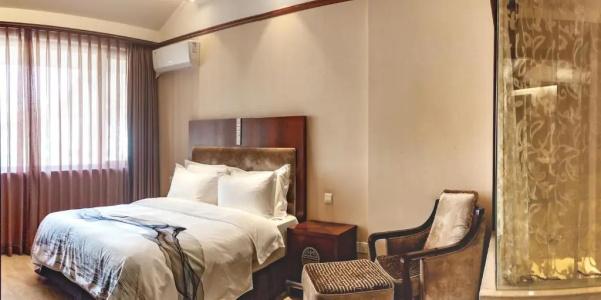 Lijiang Huama - 73