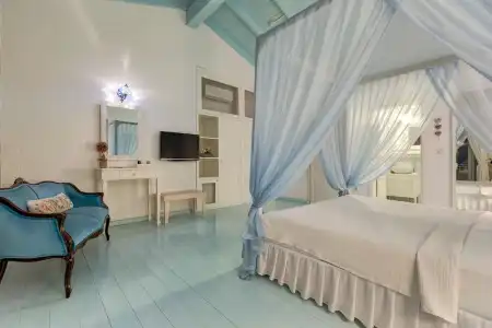 Beyaz Han - 35