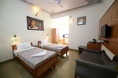 Chitra Katha - A Story Per Stay - 156