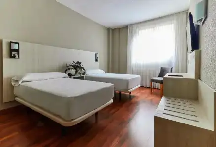B&B Zaragoza Royal - 70