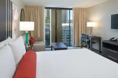 Aqua Palms Waikiki - 54