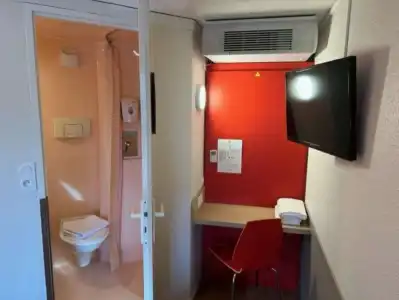 Premiere Classe Blois Nord - 6