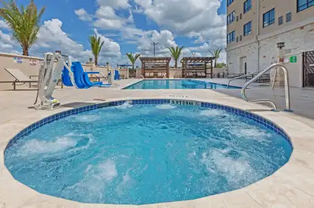 Holiday Inn Houston NE - Bush Airport Area by IHG - 13