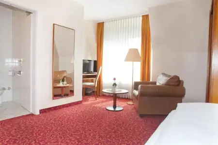 Alexa - 38